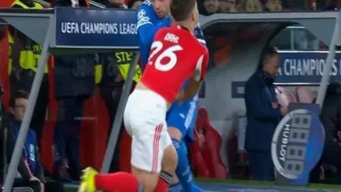 “奇才主场蓄势待发，能否逆袭残阵雄鹿挑战巅峰？”